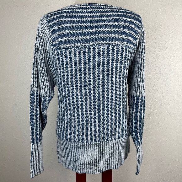 JohnPaulRichards Long Sleeve Sweater Size M EUC - Picture 5 of 7